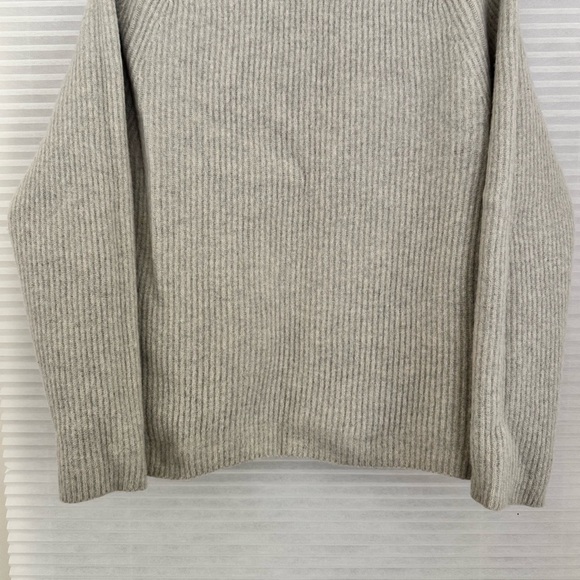 Uniqlo U Premium Lambswool Ribbed V-Neck Sweater by Christophe Lemaire S - Picture 11 of 12